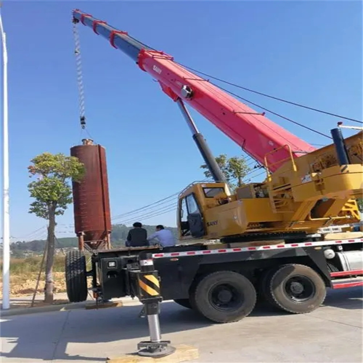 南丰县专业吊车租赁多少钱