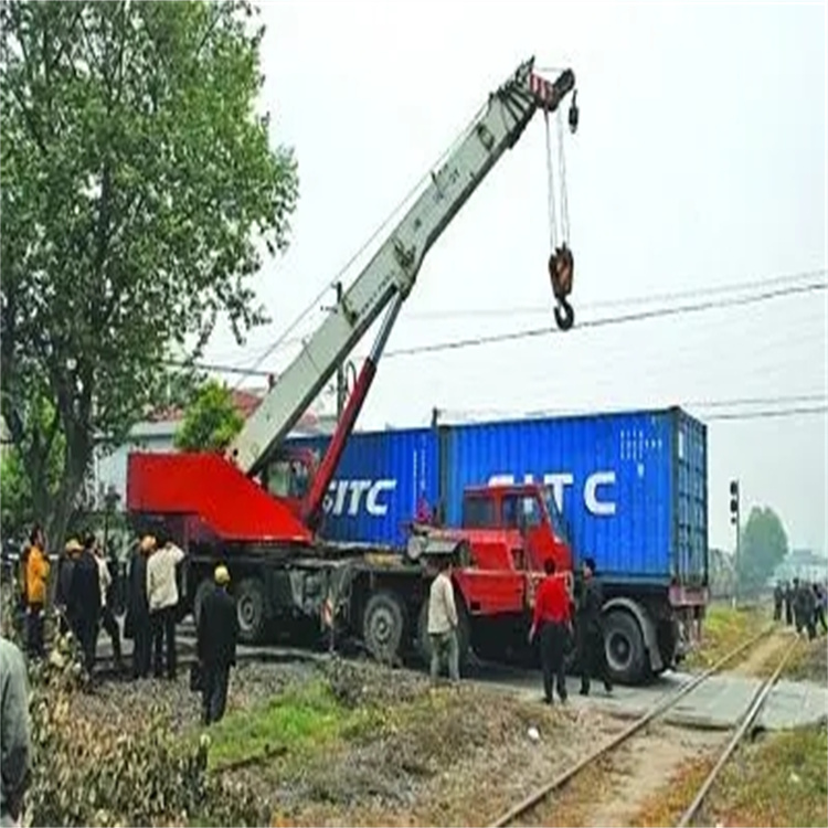 南丰县如何快速找到附近的吊车救援公司